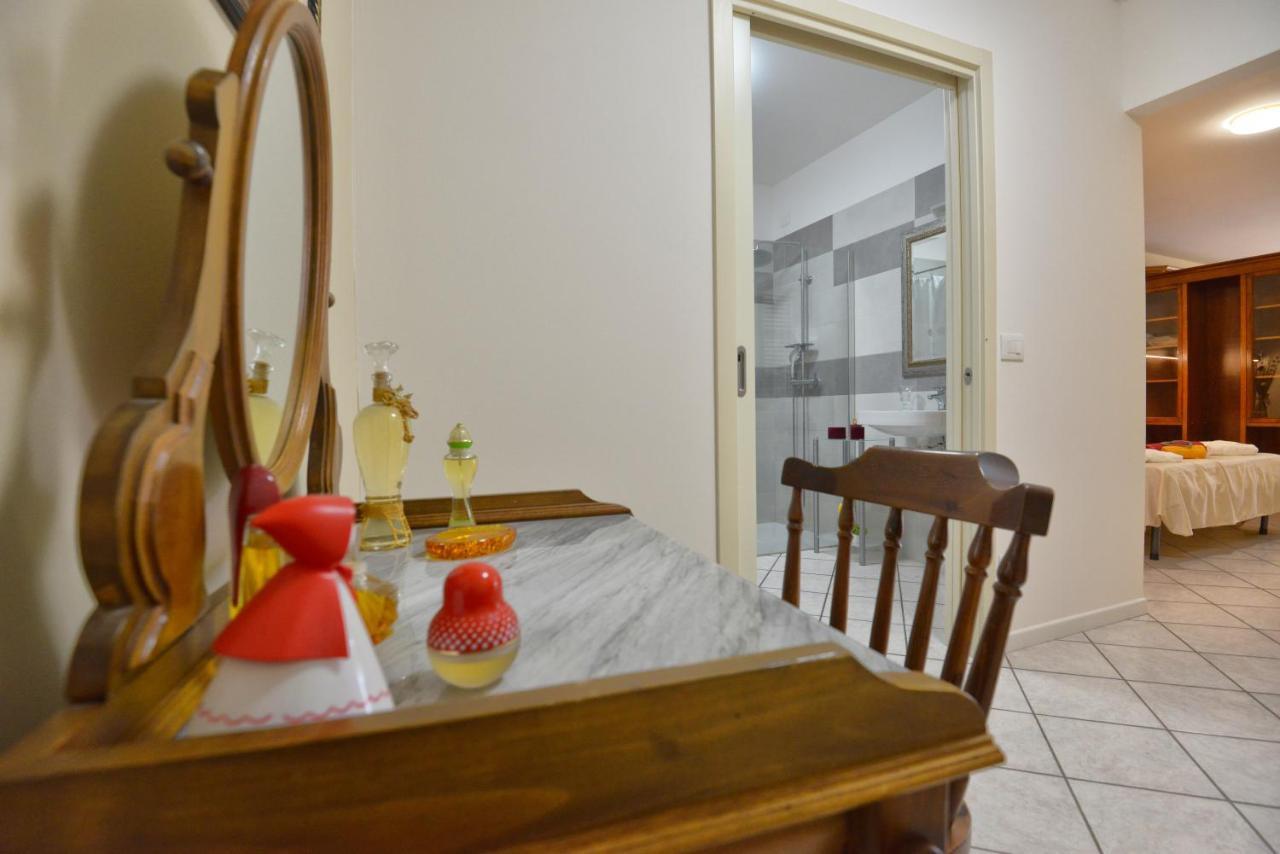 Antiche Mura Casa Vacanze Puegnago Buitenkant foto