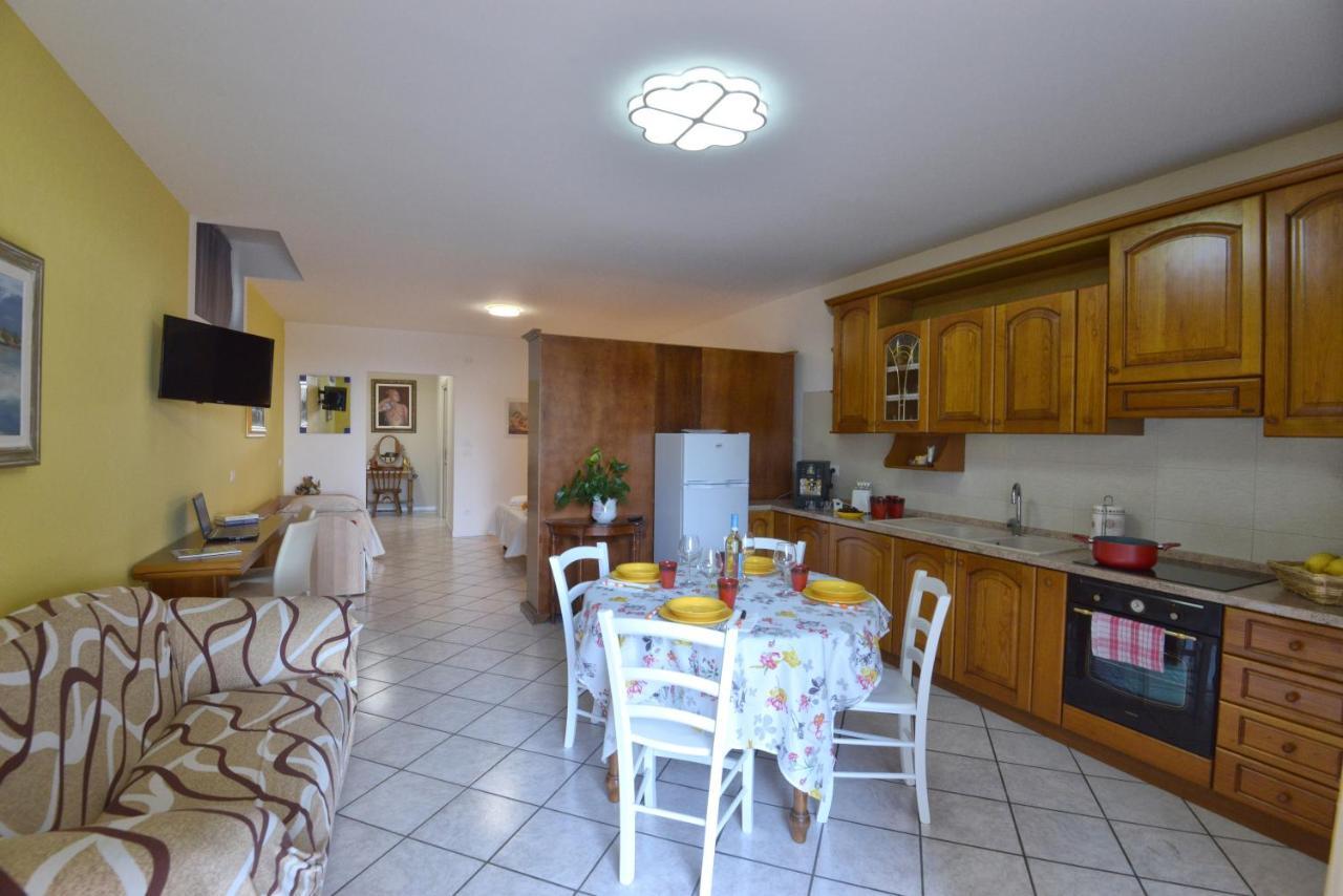 Antiche Mura Casa Vacanze Puegnago Buitenkant foto