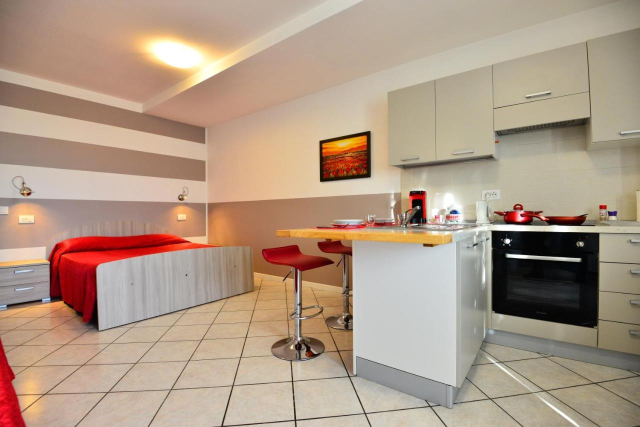Antiche Mura Casa Vacanze Puegnago Buitenkant foto